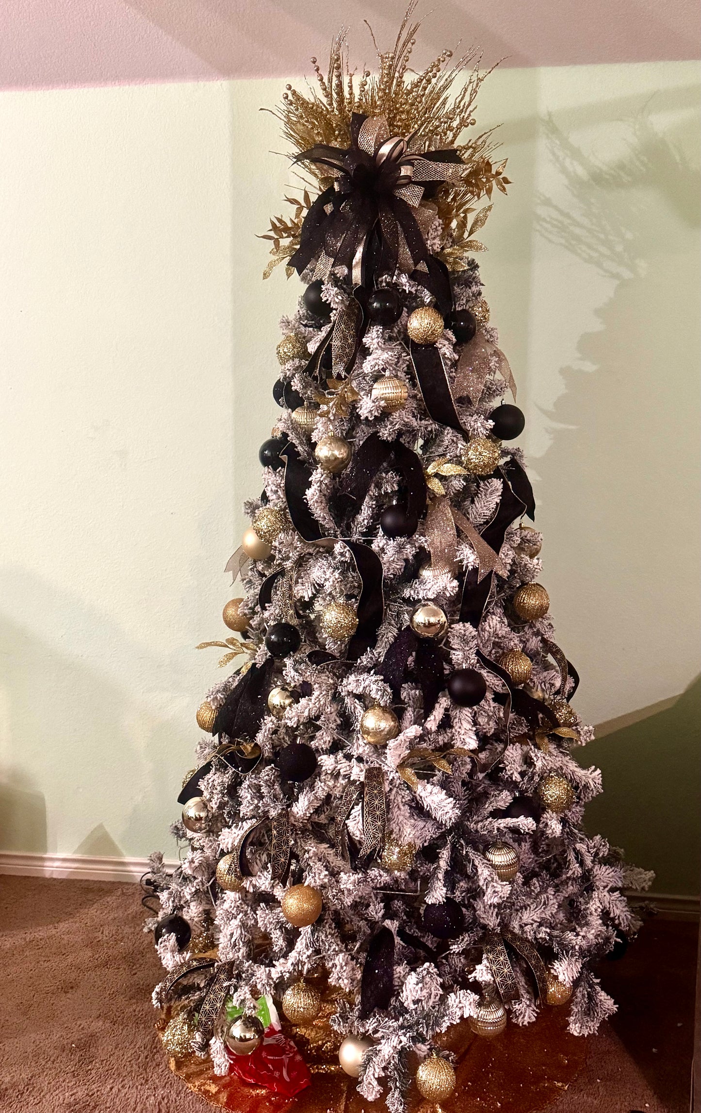 🎄 Christmas Tree Decorating Service ✨